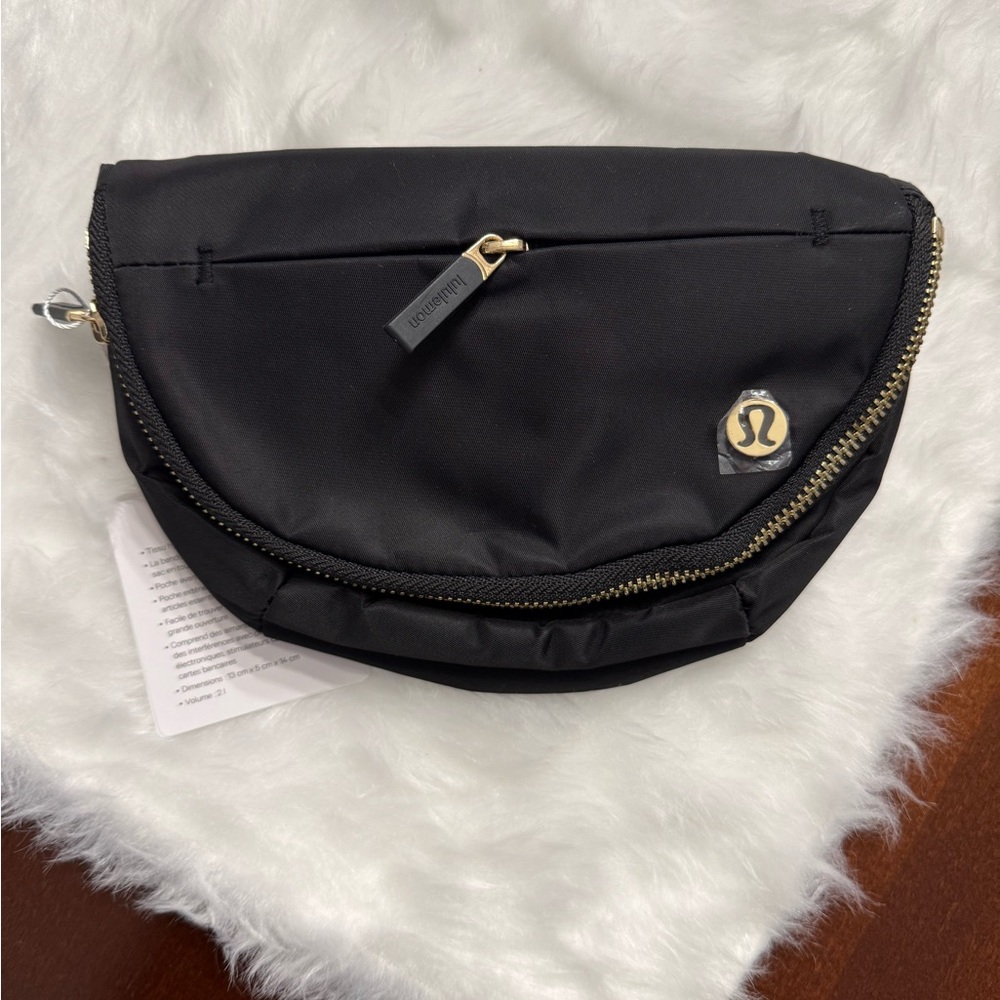 Lulu belt bag
